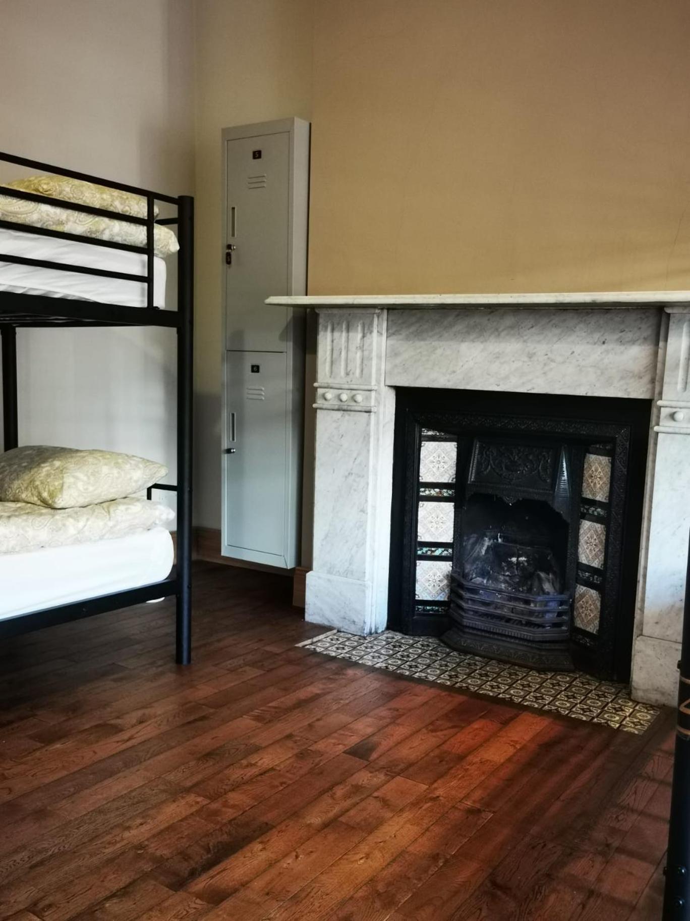 Gr8 Hostel At The Mount Belfast Bagian luar foto