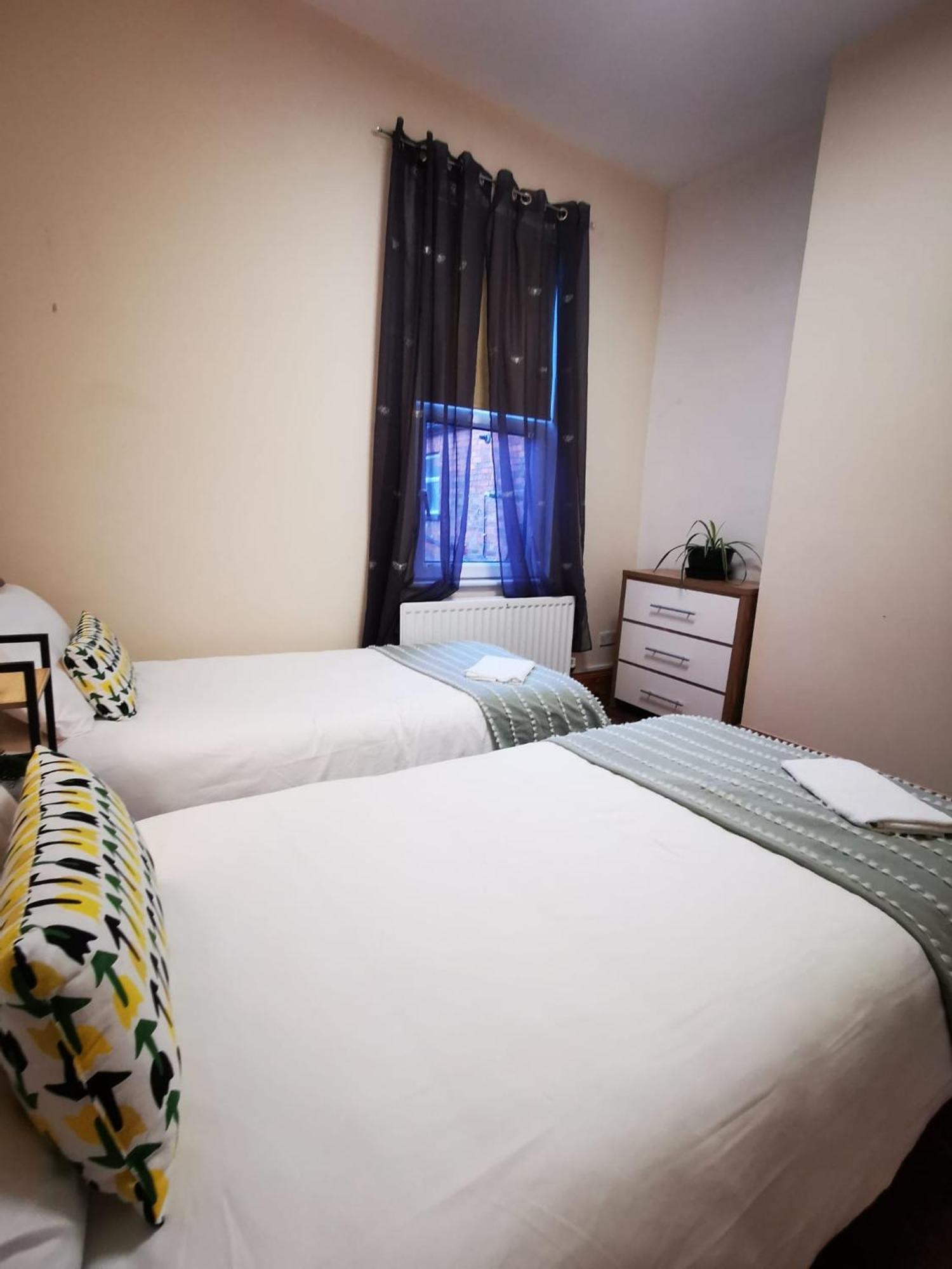 Gr8 Hostel At The Mount Belfast Bagian luar foto