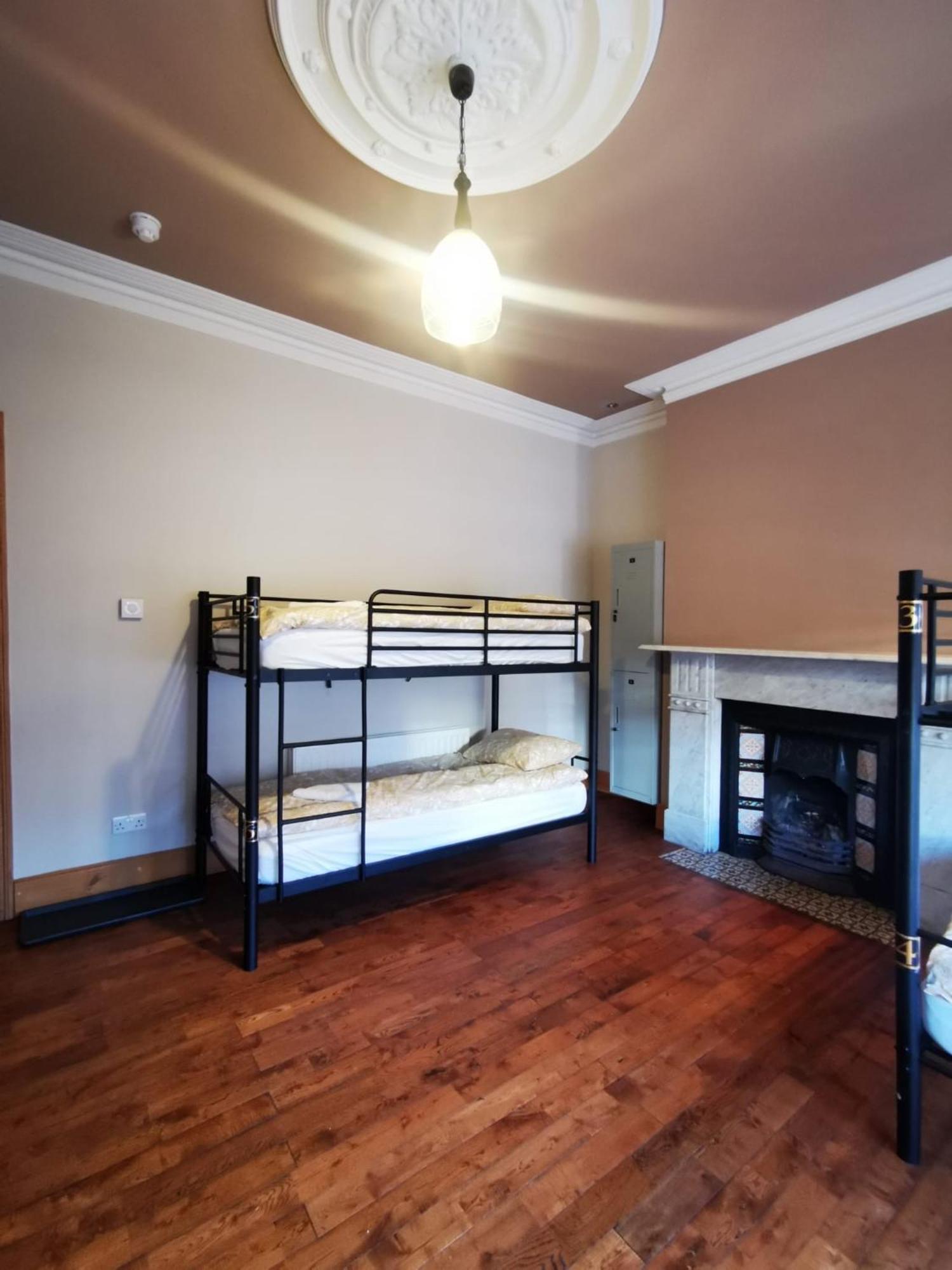 Gr8 Hostel At The Mount Belfast Bagian luar foto